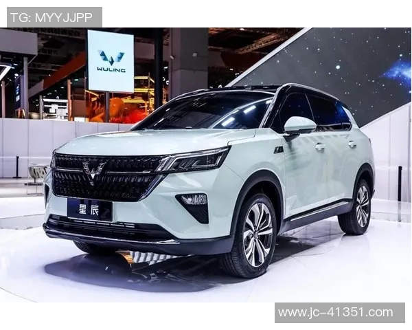 帅气现役足球明星的魅力与风采探秘，盘点当今足坛的颜值与实力结合者