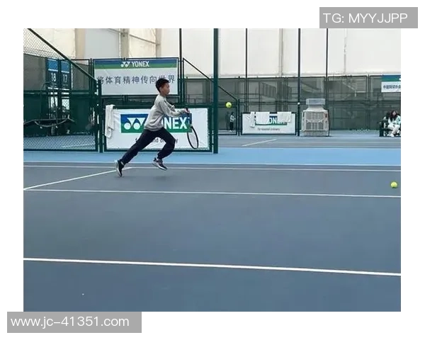 成都网球队在全国网球节奏排行榜中荣获第七名的佳绩引发关注