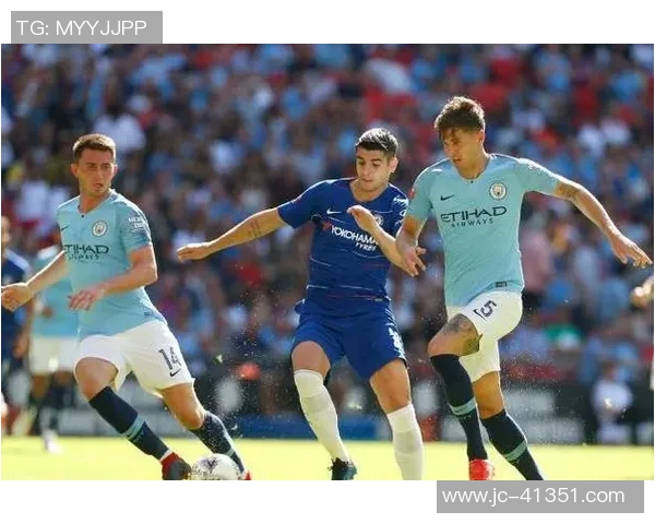 成都足球队防反战术革新探索与实践的深度分析与展望 成都足球队防反战术革新探索与实践的深度分析与展望